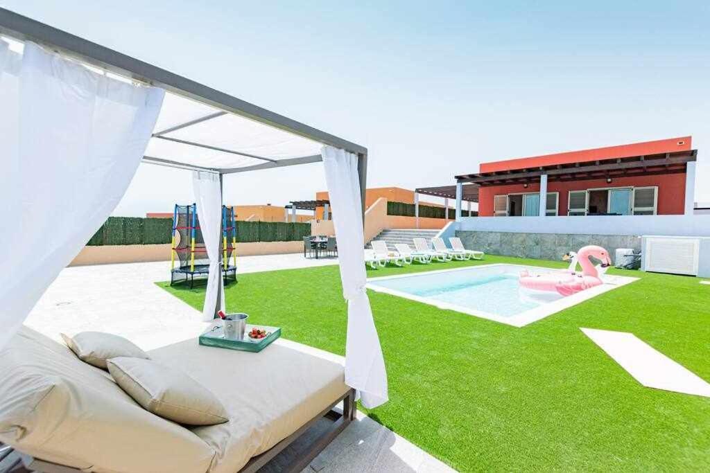 Villa Mini Golf Калета-де-Фусте Екстер'єр фото