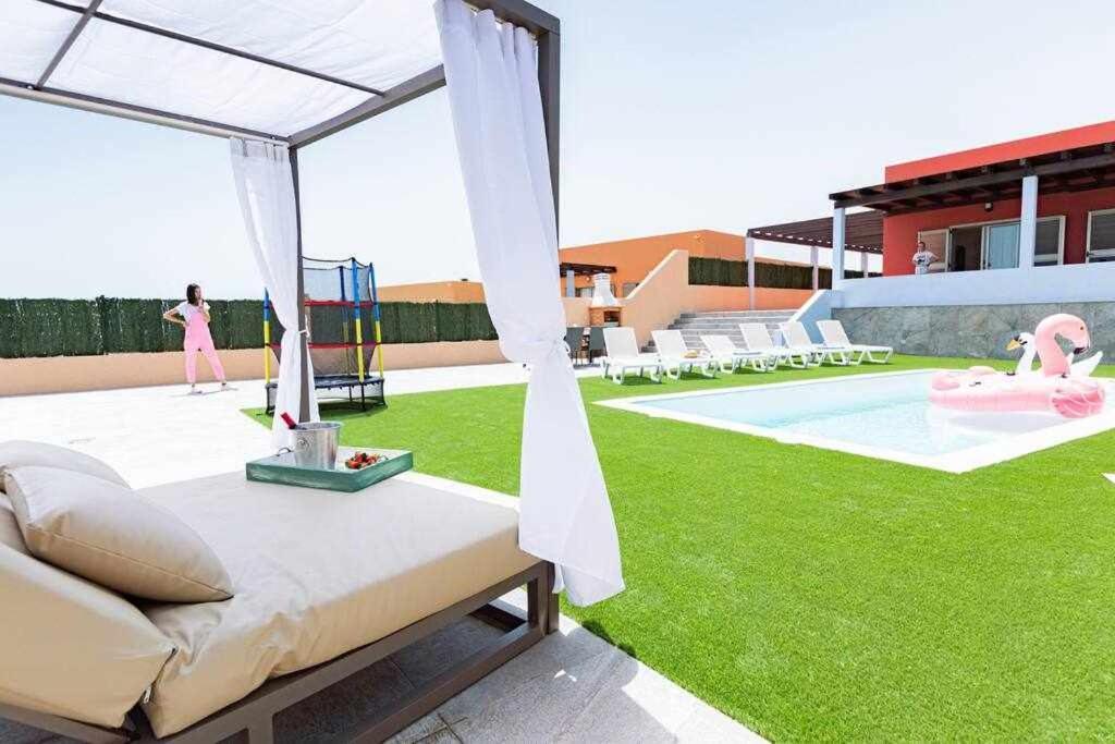 Villa Mini Golf Калета-де-Фусте Екстер'єр фото